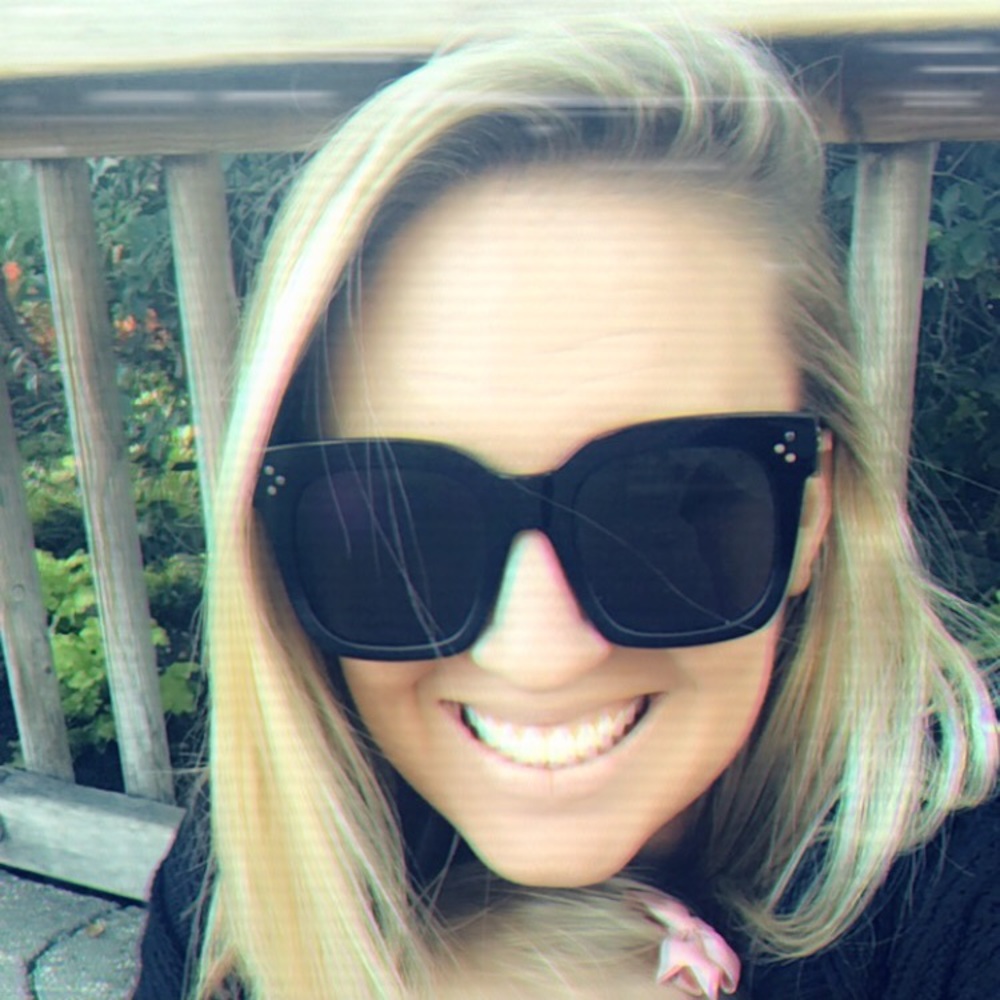 Meet your Posher, Jenna